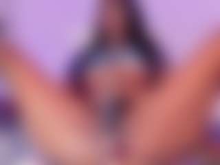 Live cam show with KrystinMiller - Ebony on xplaylive.com | colombia