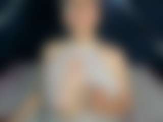 LucyGlow's Live Sex Cam Show