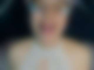 LucyGlow's Live Sex Cam Show