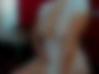 Live cam show with LucyGlow - Colombia on https://playwithruby.com