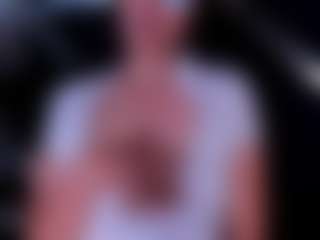 Live cam show with LucyGlow - Colombia on 1on1-livenow