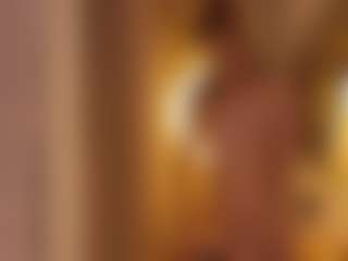 MiaKomoi's Live Sex Cam Show