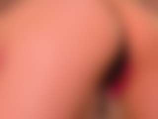 MiaKomoi's Live Sex Cam Show