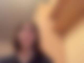 Thea's Live Sex Cam Show