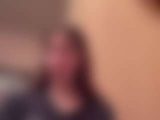Live cam show with Thea - Young Adult on Soda Cam