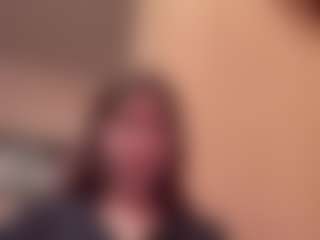Thea's Live Sex Cam Show