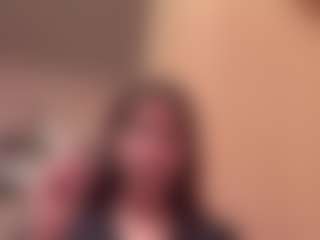 Thea's Live Sex Cam Show