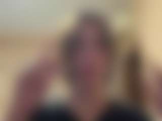 Thea's Live Sex Cam Show