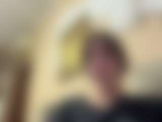 Thea's Live Sex Cam Show