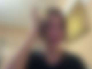 Thea's Live Sex Cam Show
