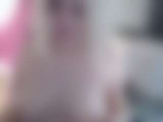 Live cam show with ScallyMilana - Doggy on CSO-WL