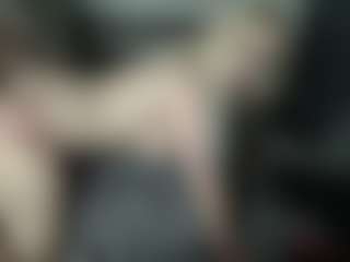 Live cam show with ScallyMilana - White on Strip Flash - Live Sex Shows