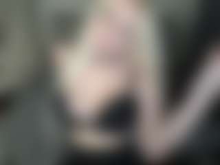 Live cam show with ScallyMilana - Tittyfuck on Strip Flash - Live Sex Shows