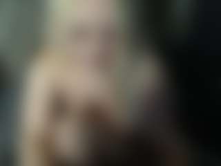 Live cam show with ScallyMilana - Cum on Camsoda
