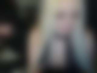 Live cam show with ScallyMilana - Pantyoff on livesuperchat.net