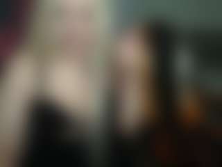 Live cam show with ScallyMilana - Shaved on Livezox