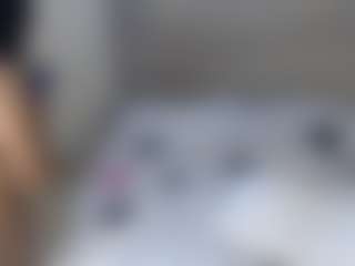 sheleenie's Live Sex Cam Show