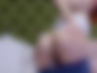 Live cam show with SiennaShapiro - Green Eyes on Soda Cam