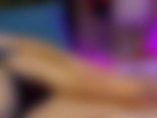 Live cam show with SiennaShapiro - Blue Eyes on Mixed Magazine Live