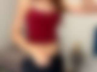 Live cam show with ThiCourtwright - Granny on Camsoda