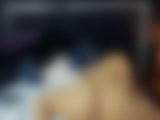 tiiana-moon's Live Sex Cam Show