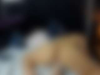Live cam show with tiiana-moon - Athletic on Chatstar