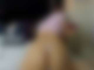 tiiana-moon's Live Sex Cam Show