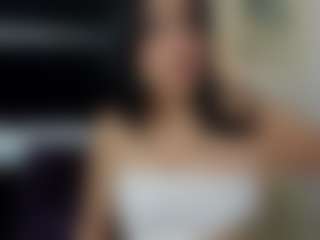 tiiana-moon's Live Sex Cam Show