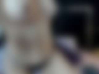 tiiana-moon's Live Sex Cam Show