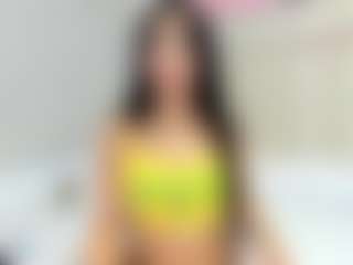 tiiana-moon's Live Sex Cam Show