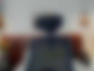 Live cam show with Miamonrroe1 - Brown Eyes on livesuperchat.net