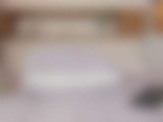 Miamonrroe1's Live Sex Cam Show