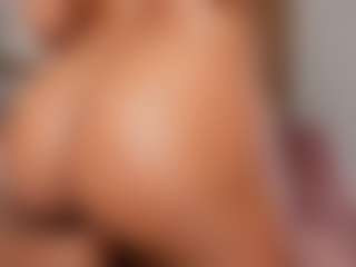 Miamonrroe1's Live Sex Cam Show