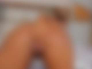 Miamonrroe1's Live Sex Cam Show