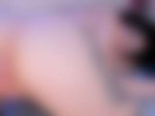 Live cam show with roxieblake - Green Eyes on Camsoda