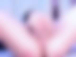 Live cam show with roxieblake - Smoking on Camsoda