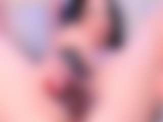 Live cam show with roxieblake - Facial on Camsoda
