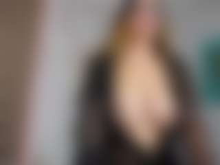AnneliseBliss's Live Sex Cam Show