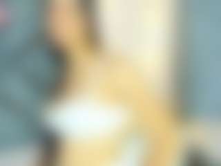 Live cam show with CarolinaSantana - College on Camsoda