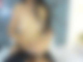 Live cam show with CarolinaSantana - Spank Curvy on sexylive.show