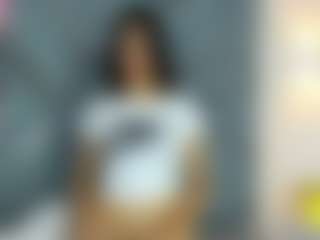 Live cam show with CarolinaSantana - Sexy on CamSodaAdn