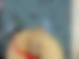 Live cam show with CarolinaSantana - Skinny on Fapmatic.com