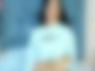 Live cam show with CarolinaSantana - Latina Petite on Camsoda | colombia