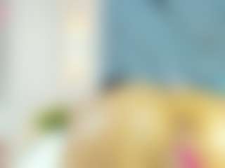 Live cam show with CarolinaSantana - Small Tits Brown Hair on CamSodaAdn