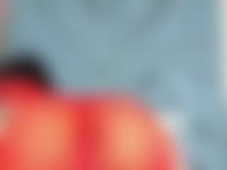 Live cam show with CarolinaSantana - Athletic on Camsoda