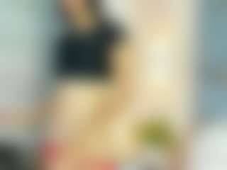 Live cam show with CarolinaSantana - Amateur Big Tits on Gym Cam Girls