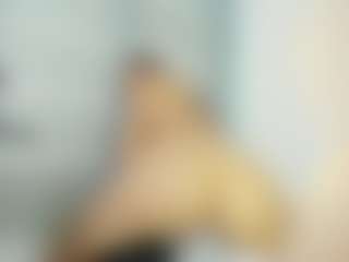 Live cam show with CarolinaSantana - Fingering on Camsoda