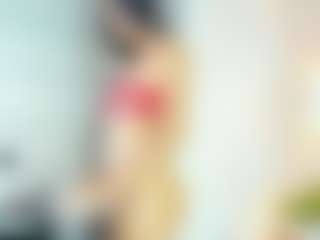 Live cam show with CarolinaSantana - Big Tits Brown Hair on hrnylive.com