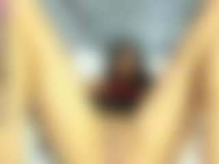 Live-Cam-Show mit CarolinaSantana - College Curvy auf Camsoda