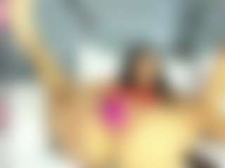 Live cam show with CarolinaSantana - Petite on Cam Slut